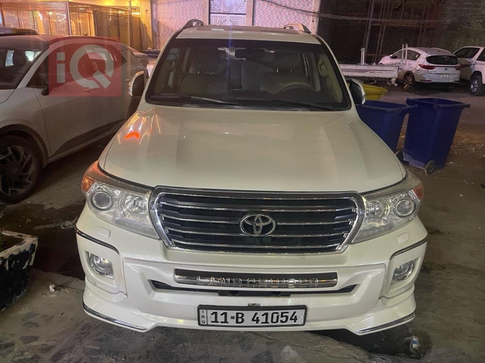 تويوتا لاندكروزر